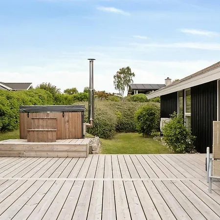 Newly Renovated With Aarhus Bay Views