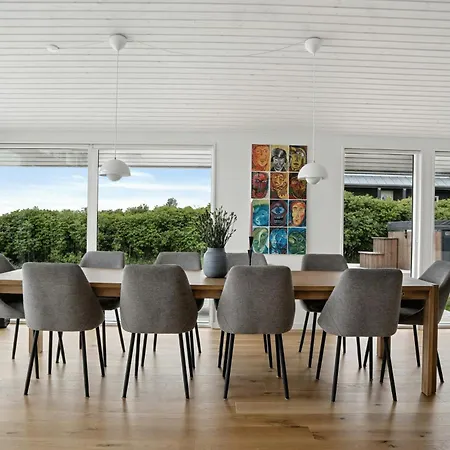 Newly Renovated With Aarhus Bay Views *