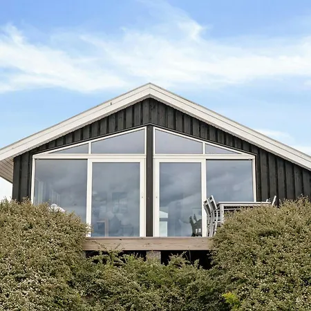 Newly Renovated With Aarhus Bay Views *
